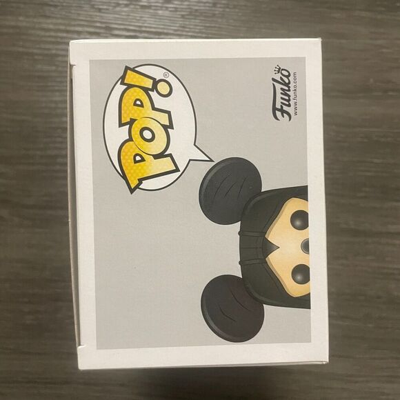 Funko Pop! Organization 13 Mickey (Box Lunch Exclusive) - Picture 6 of 6